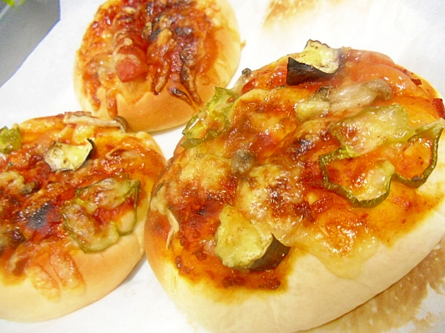 簡単基本 惣菜パンの生地 ふわふわ美味しい レシピ 作り方 By ミスチバス 楽天レシピ 簡単基本 惣菜パンの生地 ふわふわ美味しい レシピ 作り方 By ミスチバス 楽天レシピ