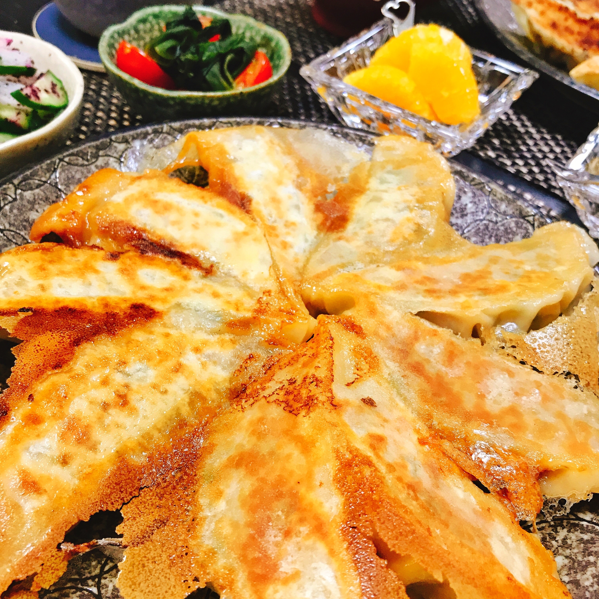 野菜たっぷり 豆苗餃子 レシピ 作り方 By Yayo W L 楽天レシピ 野菜たっぷり 豆苗餃子 レシピ 作り方 By Yayo W L 楽天レシピ