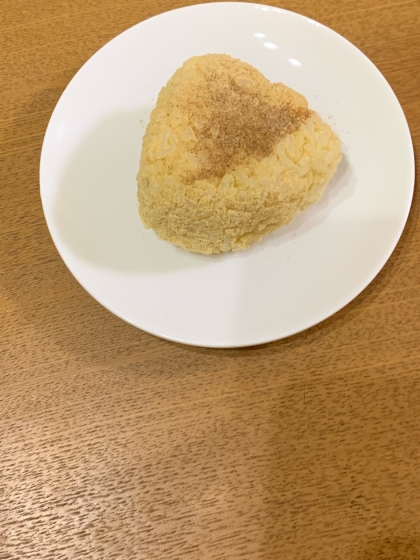 甘くて美味☆きな粉とシナモンのおにぎり