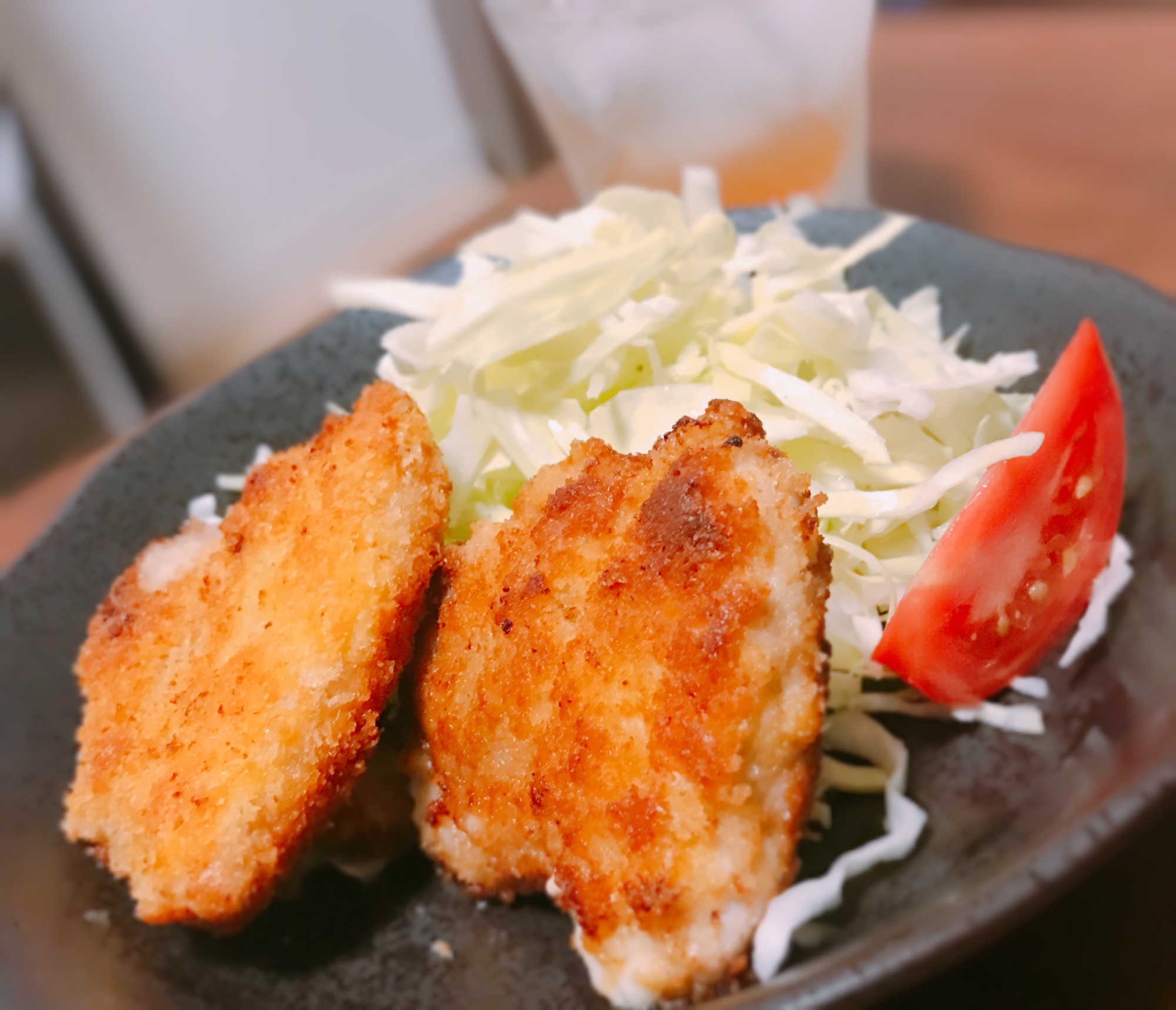 生姜焼き用豚ロース肉で柔らか♡しそチーズカツ