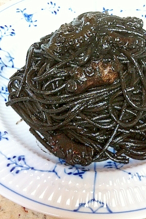 タコも一緒にイカスミパスタ 黒ニンニク 更新 レシピ 作り方 By パクモリくん 楽天レシピ タコも一緒にイカスミパスタ 黒ニンニク 更新 レシピ 作り方 By パクモリくん 楽天レシピ