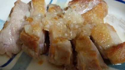 カリカリの鶏皮とレモンを効かせたソースがとても美味しかったです(^-^)v
ご馳走さまでした！