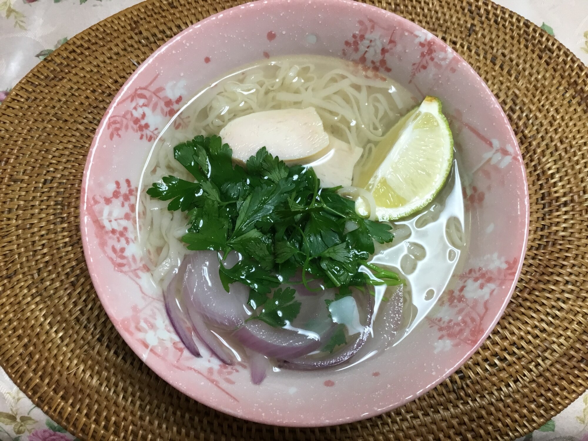 鶏肉でベトナムフォー レシピ・作り方 by ぺろぽろ - 楽天レシピ