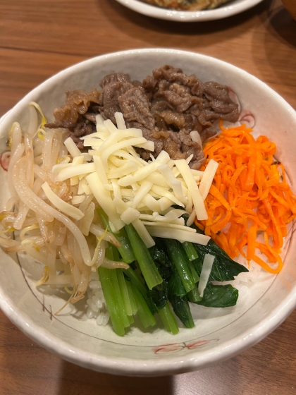 簡単ビビンバ丼