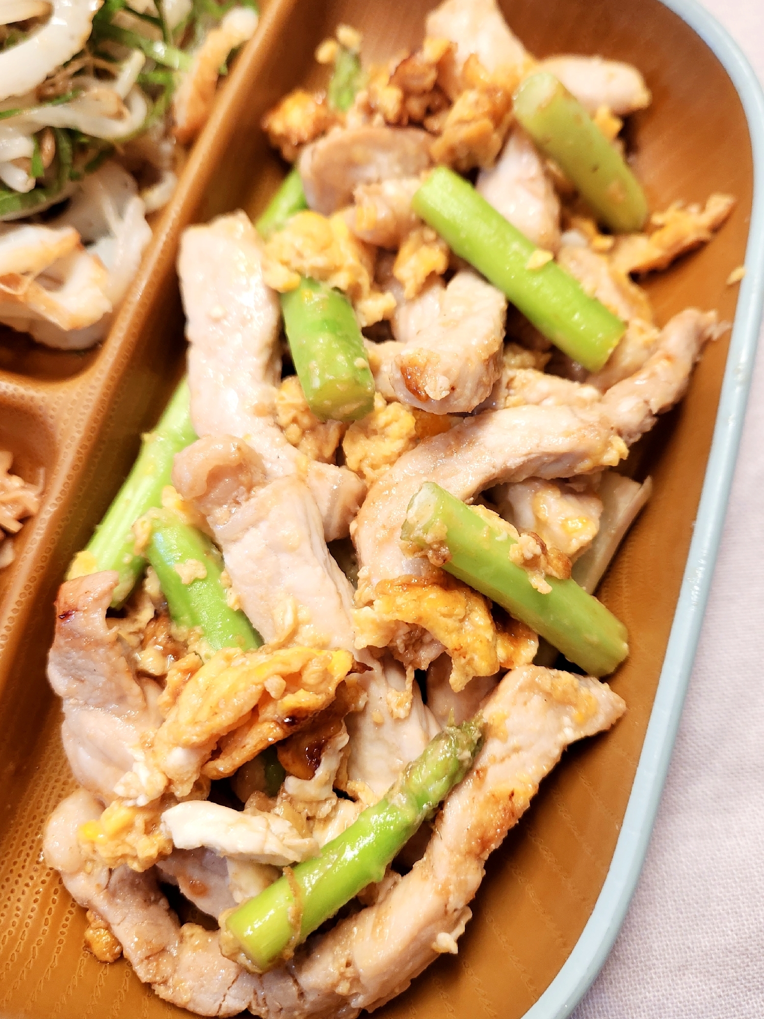 【おかず】豚肉とアスパラの卵炒め