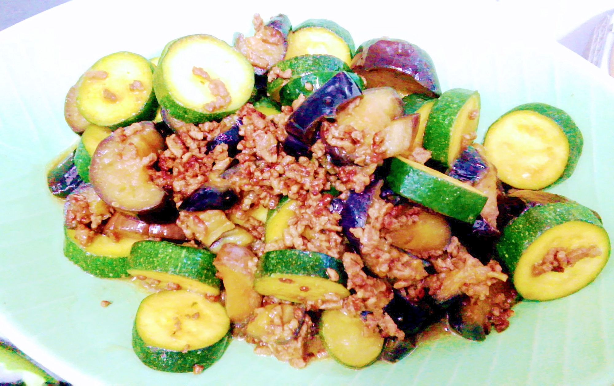 ズッキーニたっぷり なすとひき肉の味噌炒め レシピ 作り方 By あばんこ 楽天レシピ