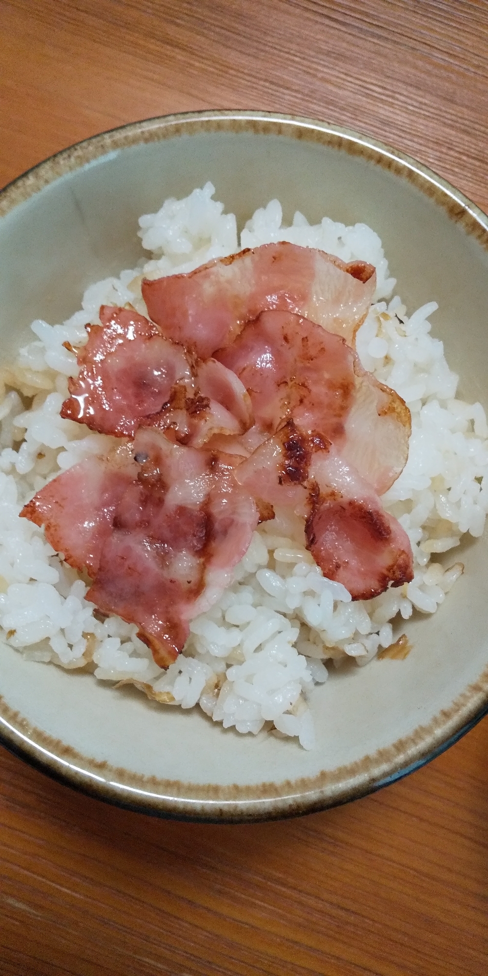 ベーコンおかか丼☆