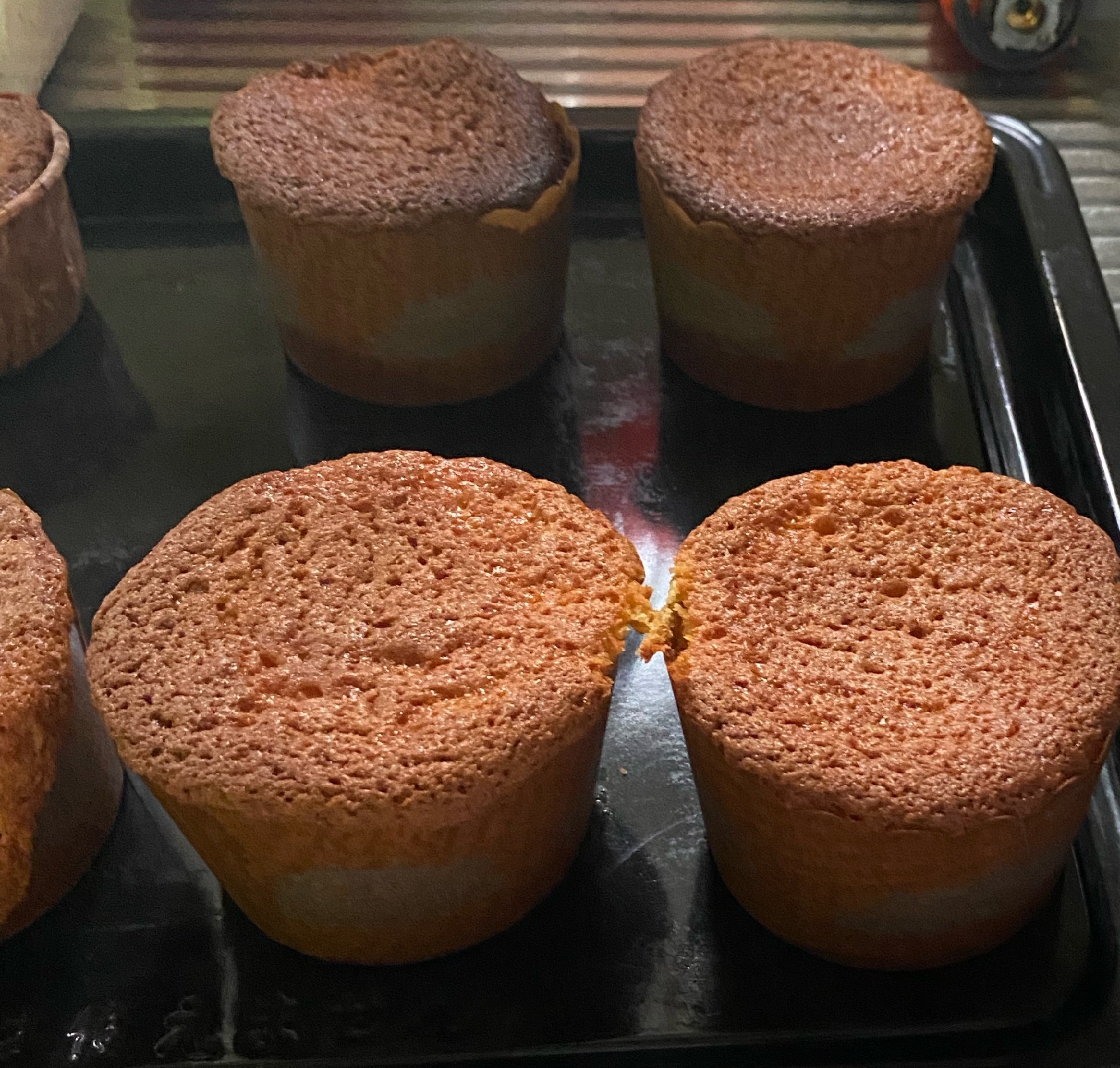 ホットケーキミックスで基本のマフィン