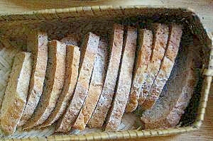 練りゴマ味噌パン