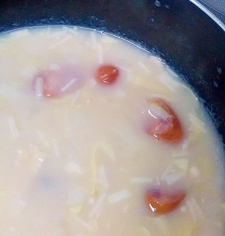 コーンスープの素で☆スープ