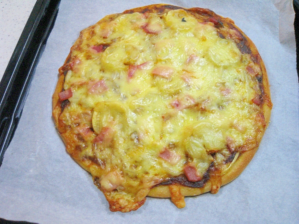 フライパンで作るインドカリー使用のピザ レシピ 作り方 By うるとらmax 楽天レシピ