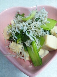 高野豆腐とチンゲンサイの煮物