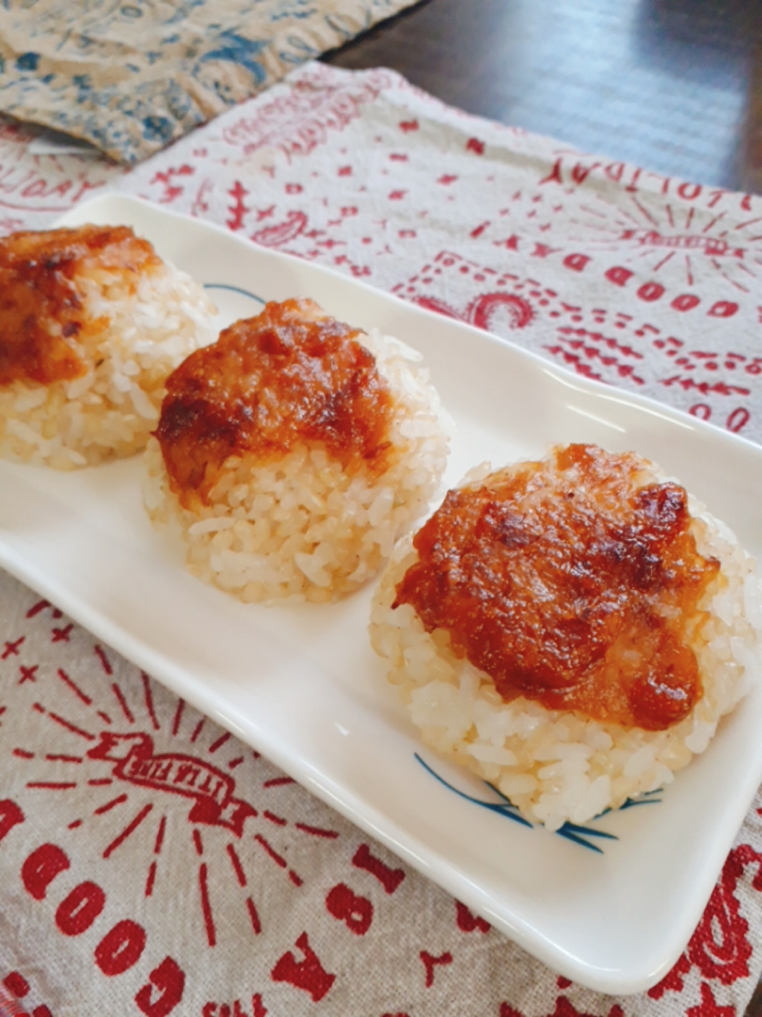 簡単！甘辛味の味噌焼きおにぎり