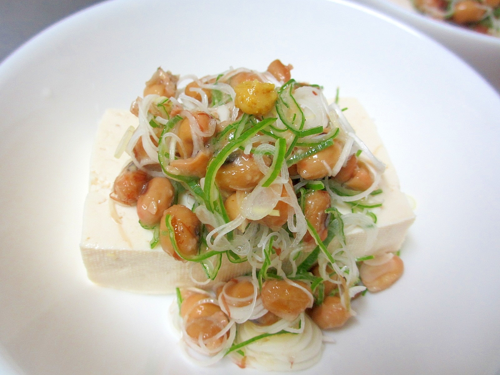 ひややっこ b713e6cd1219013d5574cb2ccdcfa6