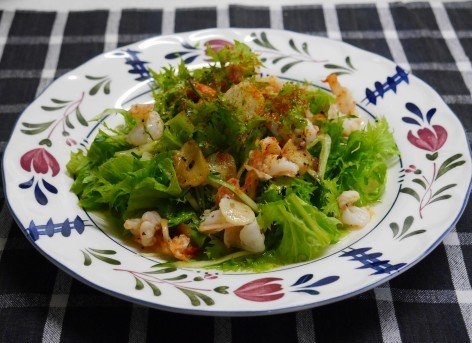 炒めオイルをドレッシングに わさび菜と海老のサラダ レシピ 作り方 By 楽天出店店舗 クッキングクロッカ楽天市場店 楽天レシピ
