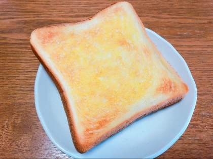 塩レモンでさっぱり☆シュガーマーガリン山型トースト