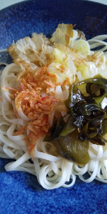 海老とわかめのぶっかけうどん★