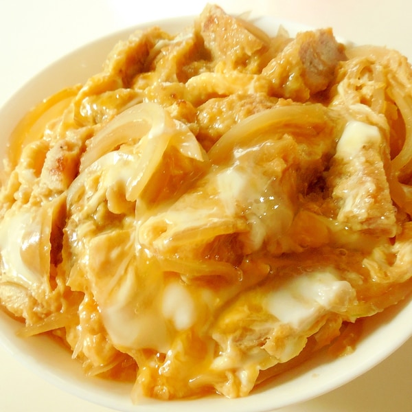 シンプルに簡単に めんつゆカツ丼 レシピ 作り方 By ドキンちゃんmico 楽天レシピ シンプルに簡単に めんつゆカツ丼 レシピ 作り方 By ドキンちゃんmico 楽天レシピ