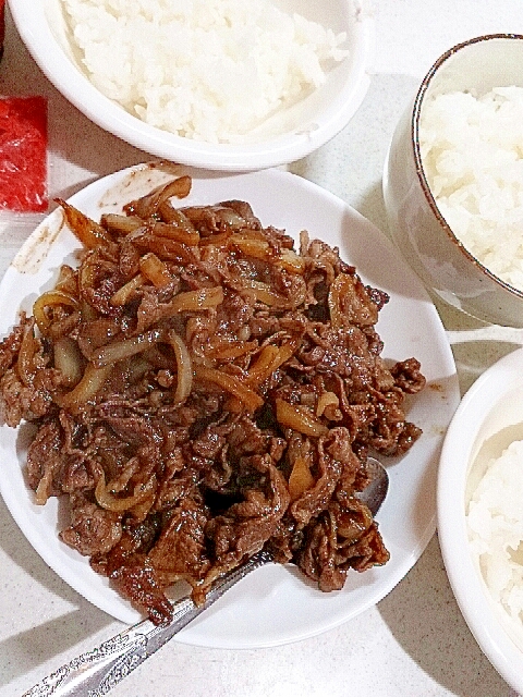 すき焼きたれでこいくち牛めし(牛丼)