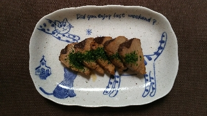 写真暗いですけどすみません(^^;
よく焼き派ですがおいしかったです(^^)簡単だしまた食べたいです～♥ごちそうさまでした(・∀・)ノ