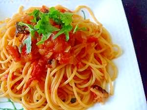 青じそでさっぱり！自家製トマトソースのスパゲティー