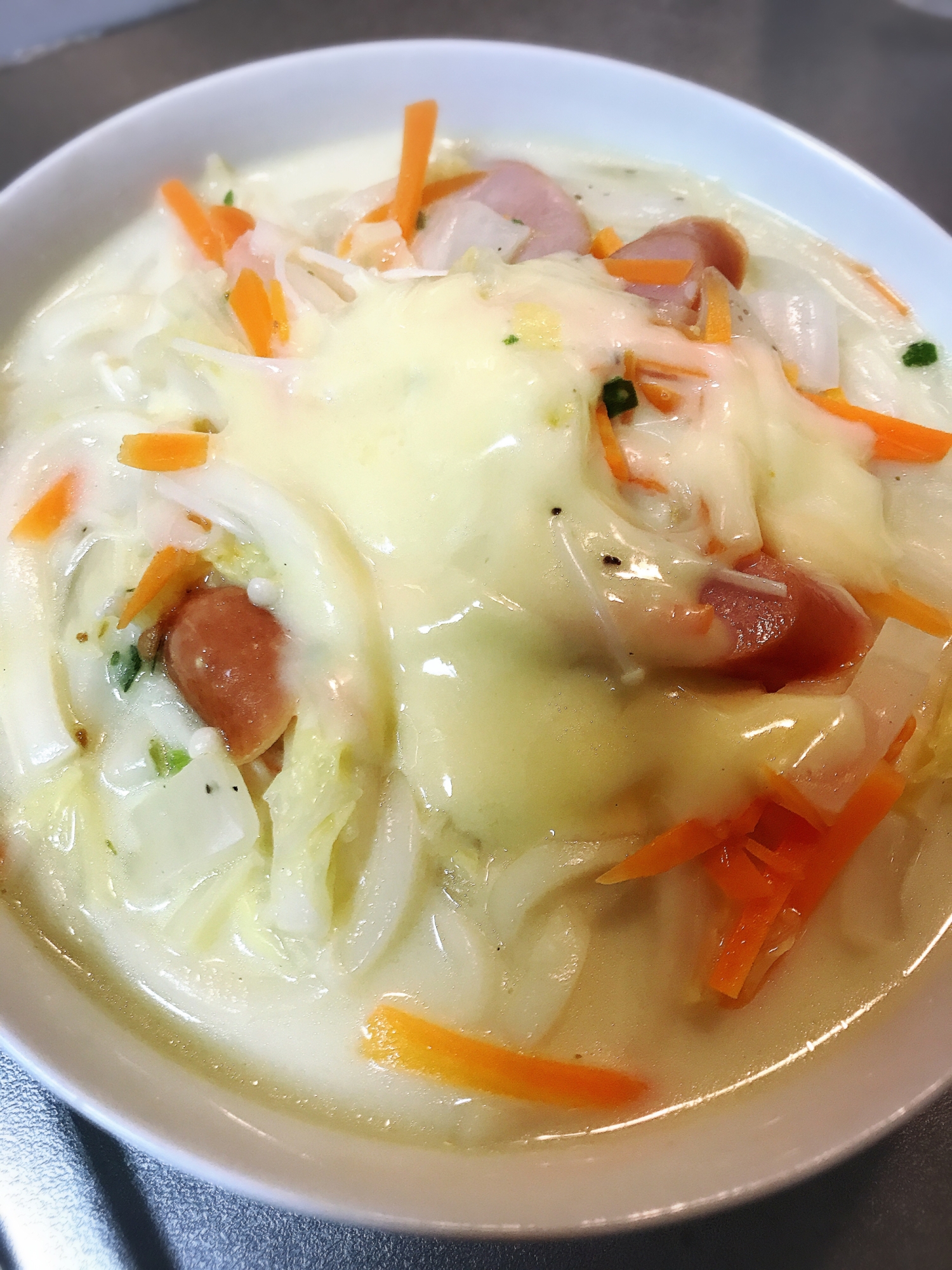 塩ラーメンスープでクリーミーうどん レシピ 作り方 By Mnm 楽天レシピ 塩ラーメンスープでクリーミーうどん レシピ 作り方 By Mnm 楽天レシピ