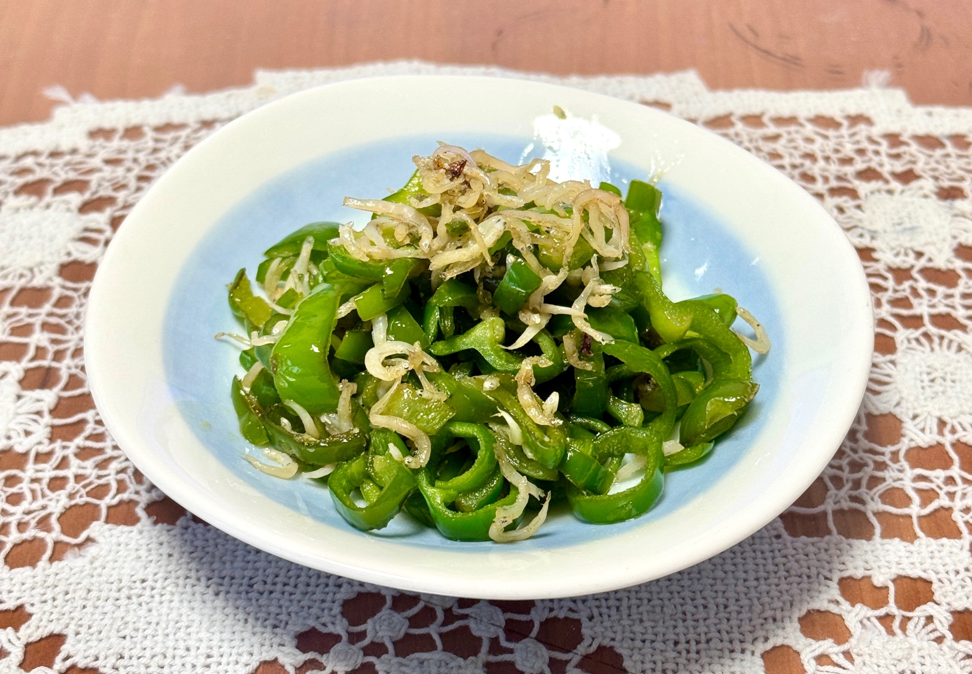 お弁当のおかず!コク旨!ピーマンとしらすの☆炒め物