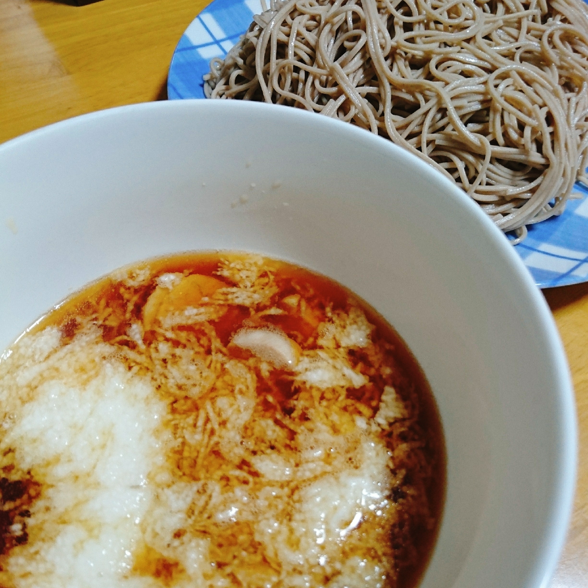 とろろと鶏の蕎麦つゆ(温)