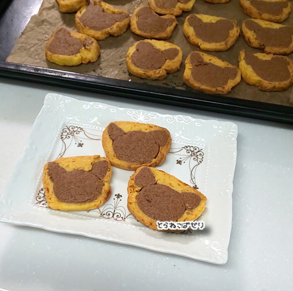 ココアとかぼちゃの黒ネコクッキー☺️