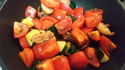 【鶏ムネ肉】夏野菜のオイル蒸し