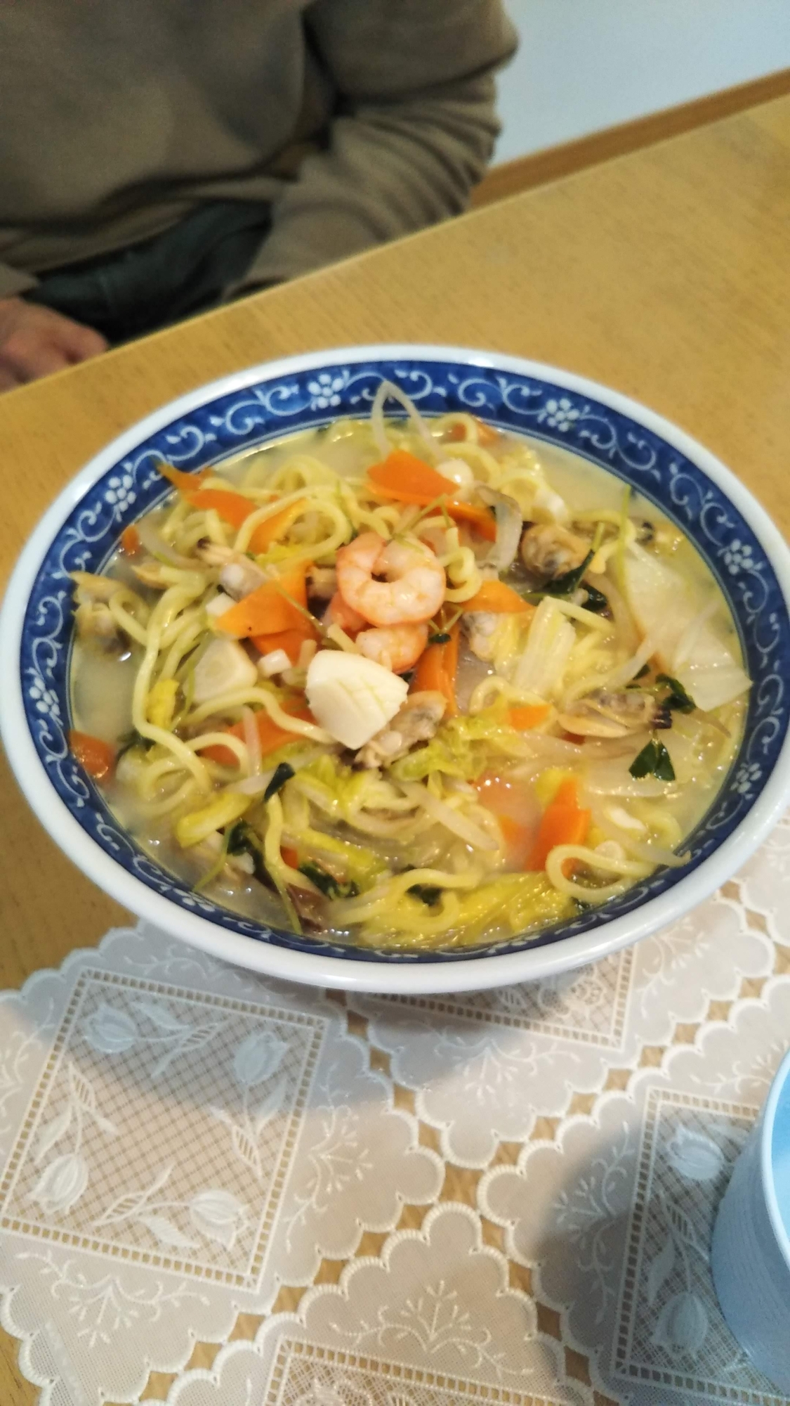 スープから簡単手作り 絶品 具沢山ちゃんぽん レシピ 作り方 By 管理栄養士もぐもぐ 楽天レシピ スープから簡単手作り 絶品 具沢山ちゃんぽん レシピ 作り方 By 管理栄養士もぐもぐ 楽天レシピ