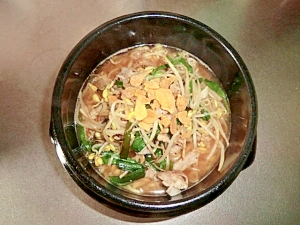 肉野菜炒めインスタントラーメン