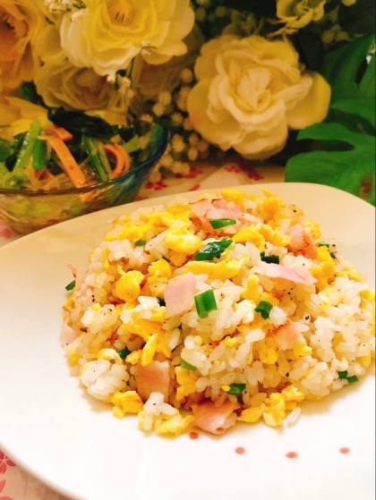 お弁当用に作った　｢ベーコンと卵の簡単チャーハン」