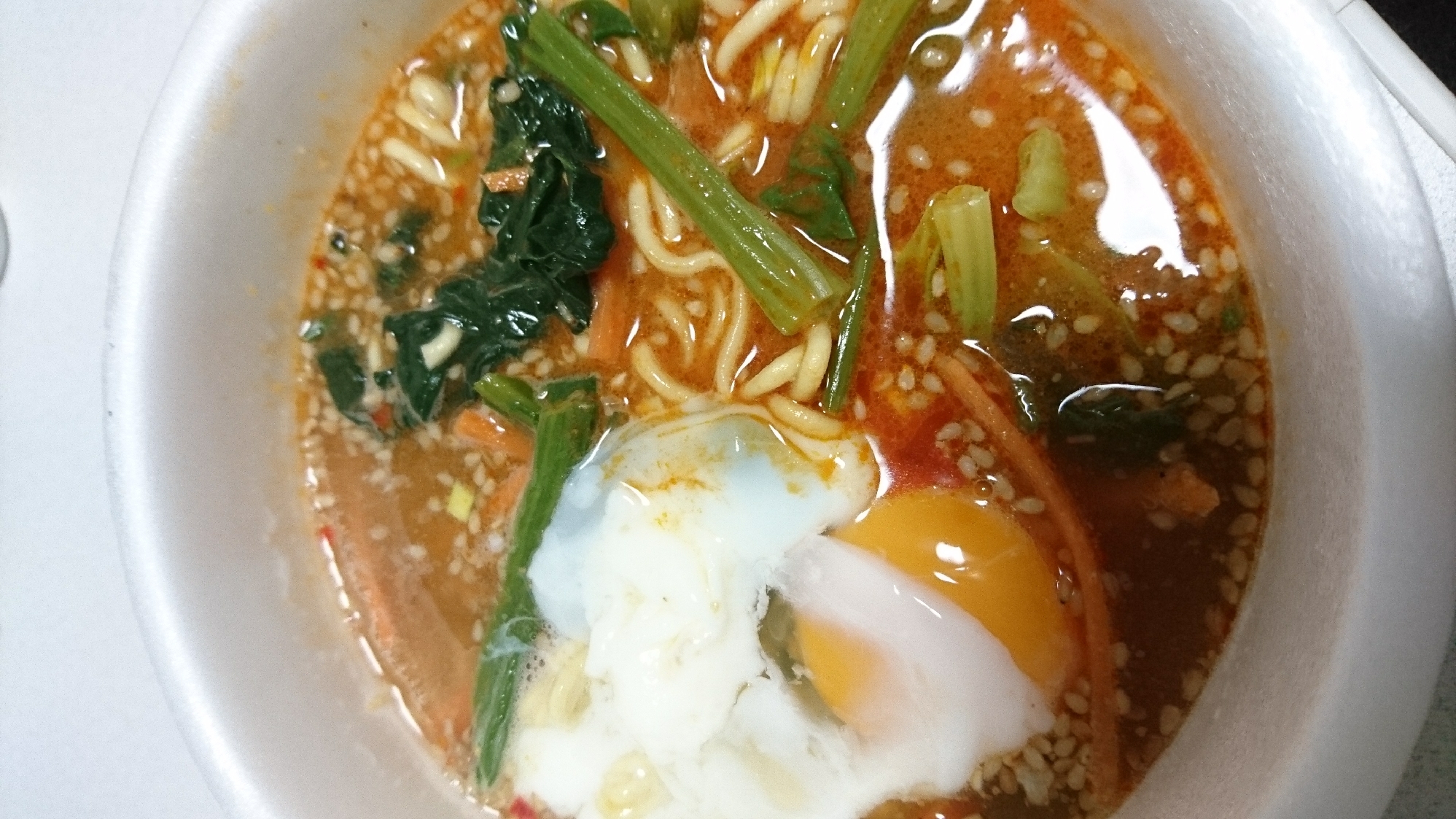 おうちで♪まろやか満足リッチなカップ担々麺