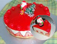 クリスマスにどうぞ♪苺とチーズのムースケーキです。
