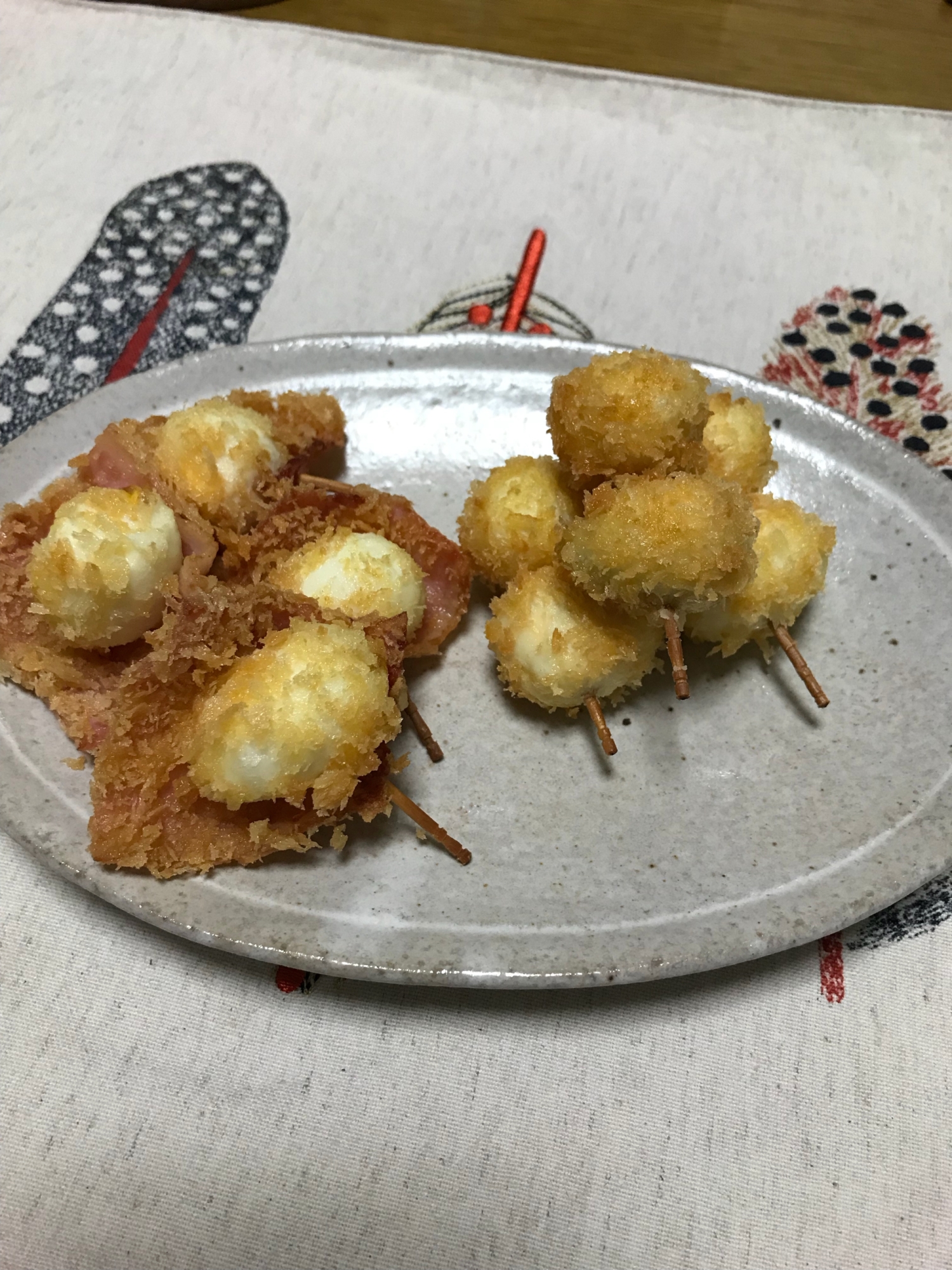 うずらの卵揚げ物