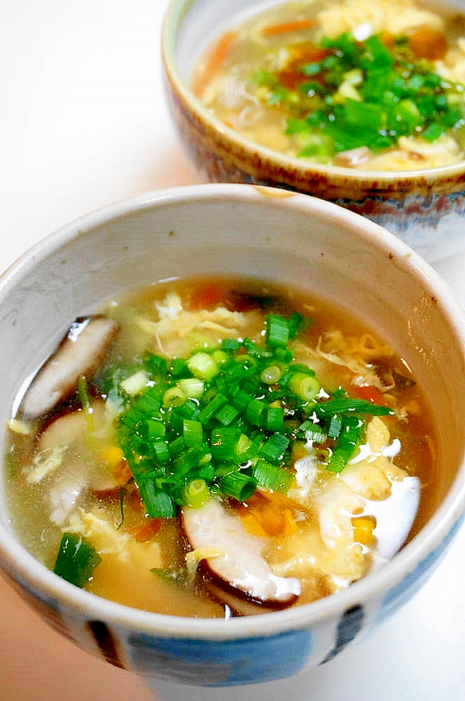 中華料理店の味！鶏肉とコーンの中華卵スープ