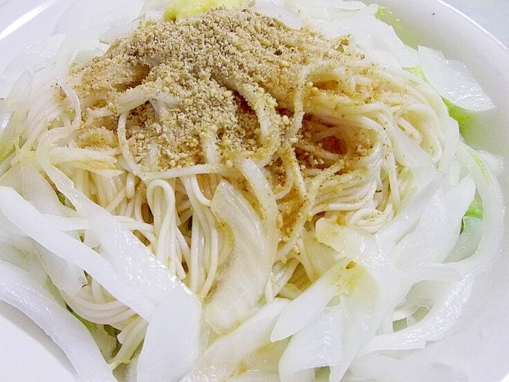 【ゆう様☆確定】ホッキサラダ2kg、めかぶそうめん1kg 玉ねぎの甘酢漬けdeそうめんサラダ レシピ・作り方 by へんてこ