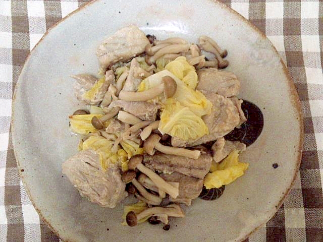 レンジで☆マグロとキャベツの塩麹蒸し