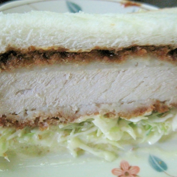 超厚切りとんかつサンド レシピ 作り方 By Yukkiy8 楽天レシピ 超厚切りとんかつサンド レシピ 作り方 By Yukkiy8 楽天レシピ