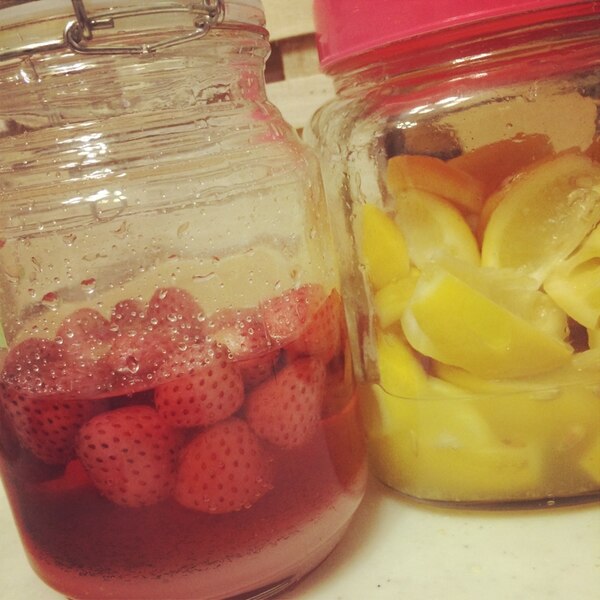 かき氷や炭酸割りなどに いちごシロップ レシピ 作り方 By Marimarikomari 楽天レシピ かき氷や炭酸割りなどに いちごシロップ レシピ 作り方 By Marimarikomari 楽天レシピ