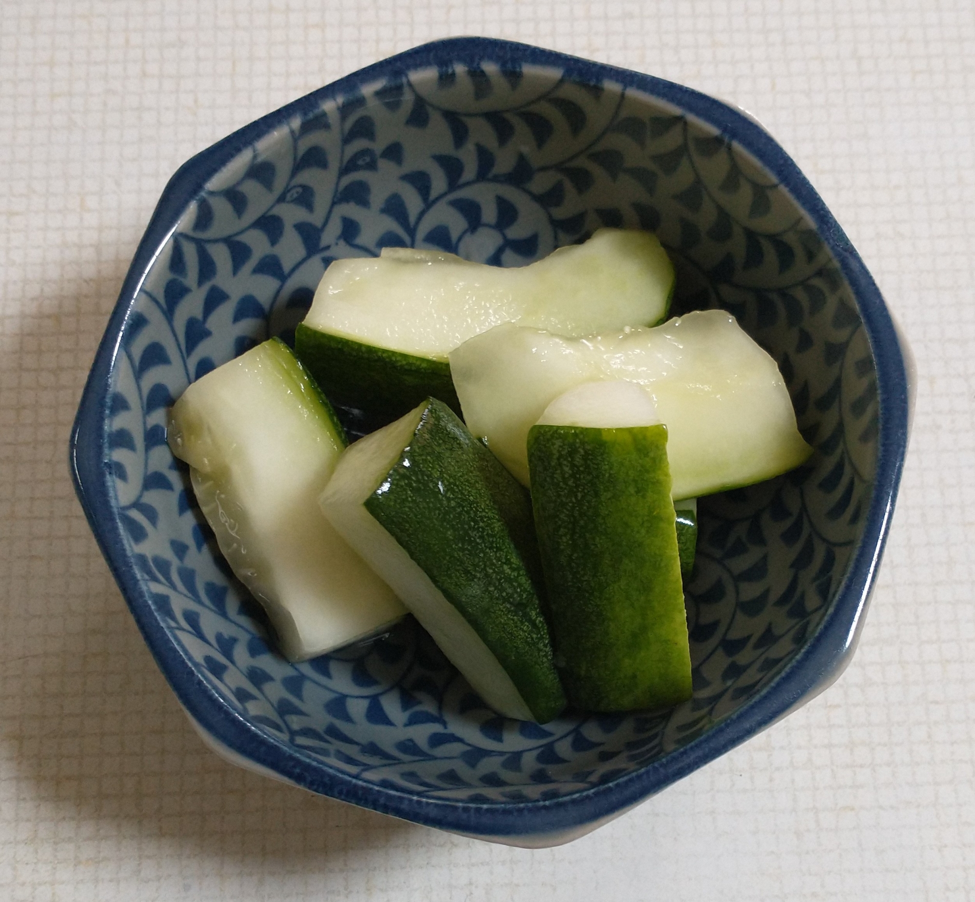 超簡単！美味しい！黒瓜・(きゅうり)のビール漬け