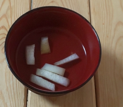 あけぼのマジックさん、レポありがとうございます♥️お昼に大根スープ、シンプルでとてもおいしかったです☘️昨日からまた雪降りです(@_@)寒い～(;´-｀)