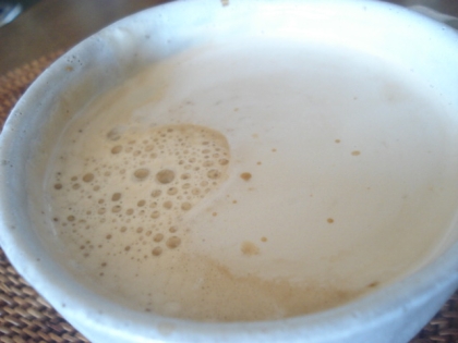 ターメリック入りのコーヒーは初めて！
寒い季節にぴったり＆オイシイね♪