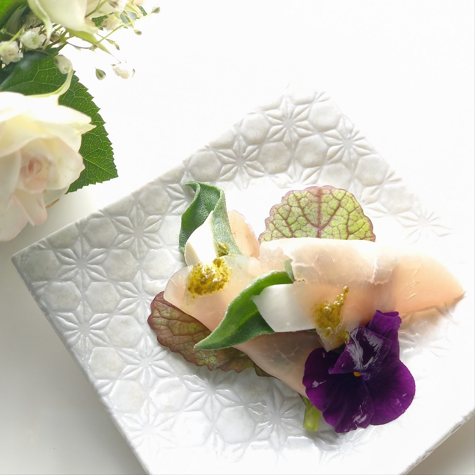 モッツァレラとアイスプラントの生ハム巻き巻きꕤ୭*