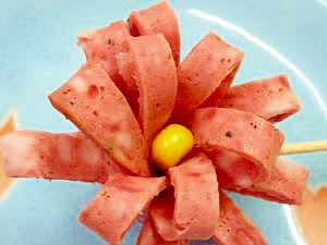 お弁当を華やかに ハムのお花 レシピ 作り方 By トコｔokoトコ 楽天レシピ