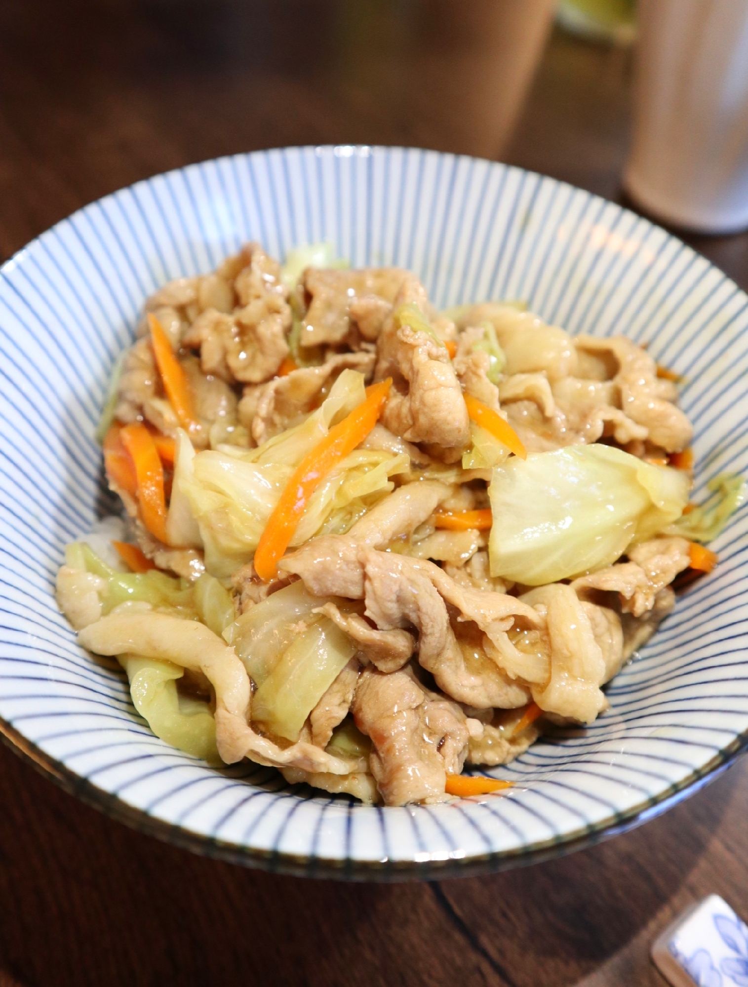 豚肉とキャベツの旨味あんかけ丼