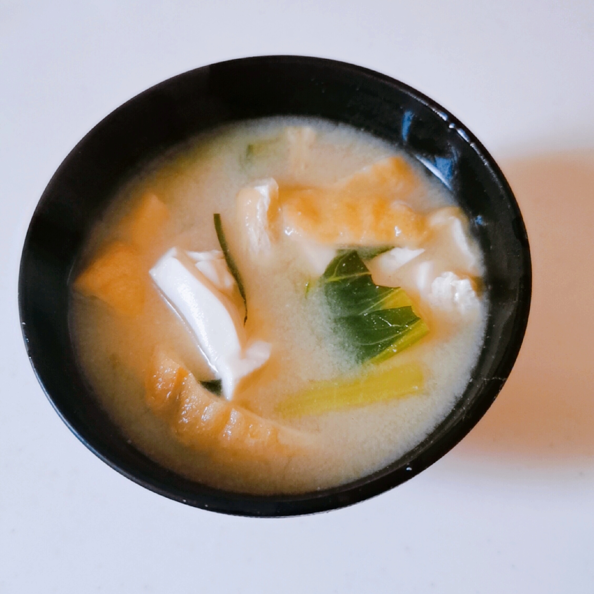 小松菜と豆腐の味噌汁