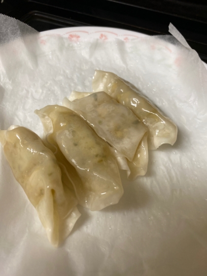 鍋の準備が面倒な時に♪チルド餃子の簡単レンジ蒸し