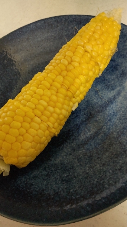 a.k.iさん、こんばんは☆良いとうもろこしを戴いたので早速作ってみました！レンジで簡単、プリプリ美味しかったで～す、ごちそうさまでした(*´∀人)